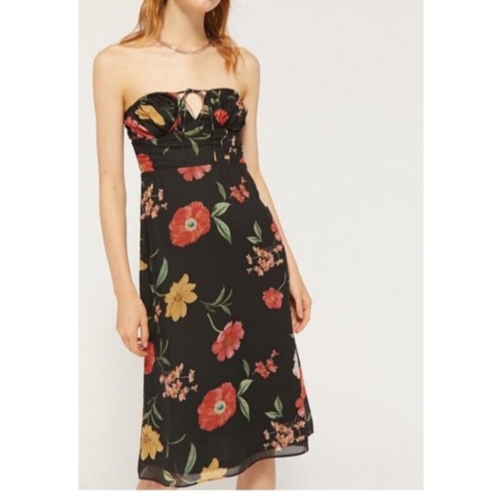 Urban outfitters | strapless dress